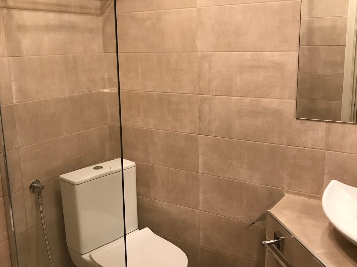 LEONIDAS APARTMENTS AND SUITES 2 - ΜΟΛΑ ΚΑΛΥΒΑ 0, 63077  ΚΑΣΣΑΝΔΡΕΙΑ
