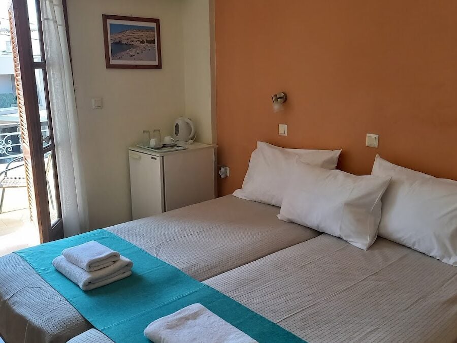 ALEXANDRA HOTEL - KALAMAKI 0, 73100 KATOS GALATAS