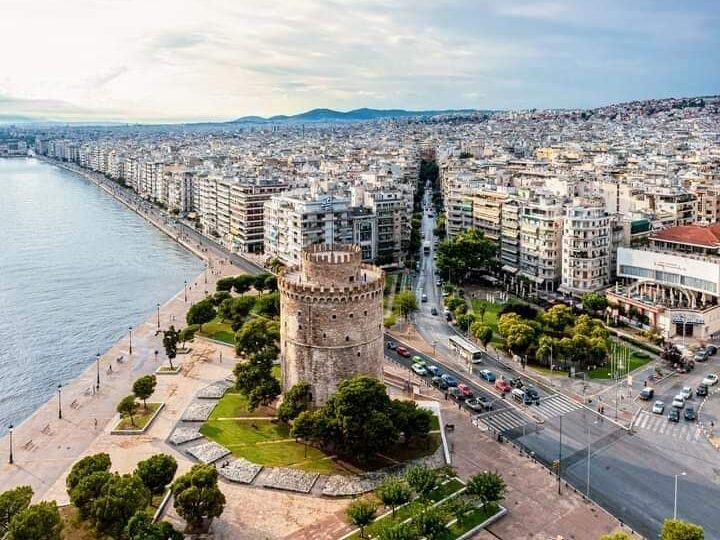 GRECIAN CASTLE HOTEL AND STUDIOS
