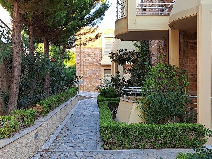 AEGEAN DREAM – ΟΝΕΙΡΟ ΤΟΥ ΑΙΓΑΙΟΥ - ΚΟΚΚΙΝΟΣ ΒΡΑΧΟΣ, ΚΑΡΦΑΣ 0, 82100  ΧΙΟΣ