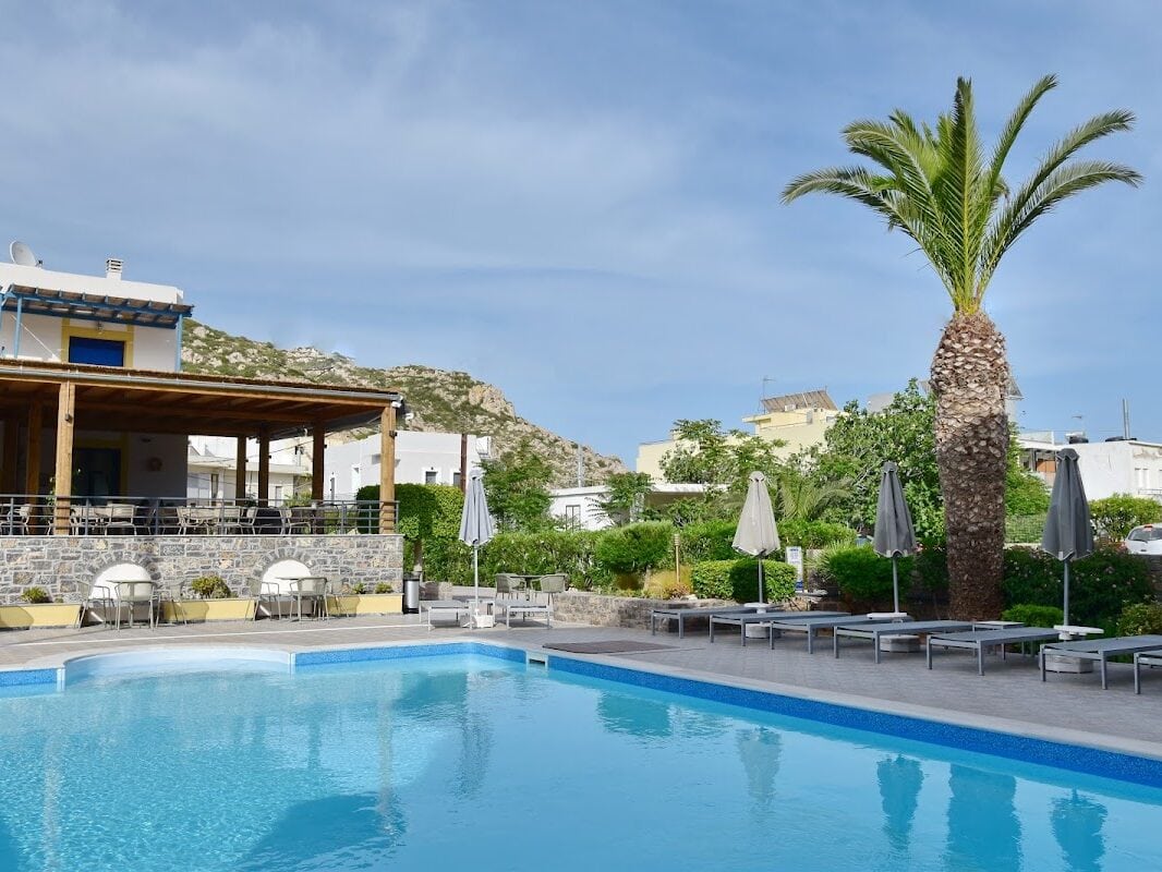 EMPORIOS BAY HOTEL - ΕΜΠΟΡΙΟΣ 0, 82102 ΠΥΡΓΙ ΧΙΟΣ