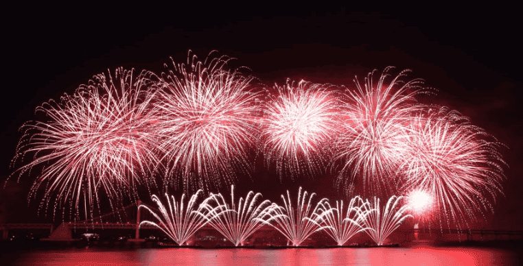 Famous fireworks festivals in Korea including Seoul Fireworks Festival and Busan Fireworks Festival