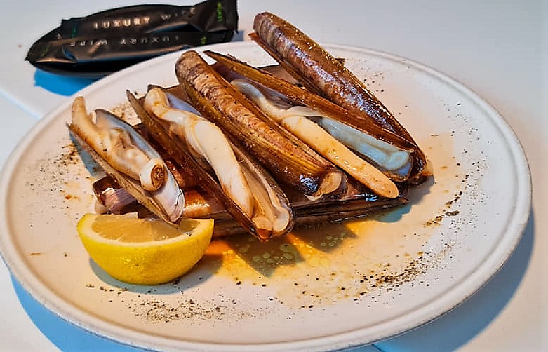 Navajas de buceo gallegas. El nombre lo dice, recogidas una a una y a mano en las Rias Gallegas