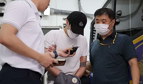 도하 태권도장 관장 - 1심 선고를 전한 기사에 실린 의정부지법 청사 또는 태권도장 외경 자료 사진. 아이 얼굴이 나오지 않는 컷