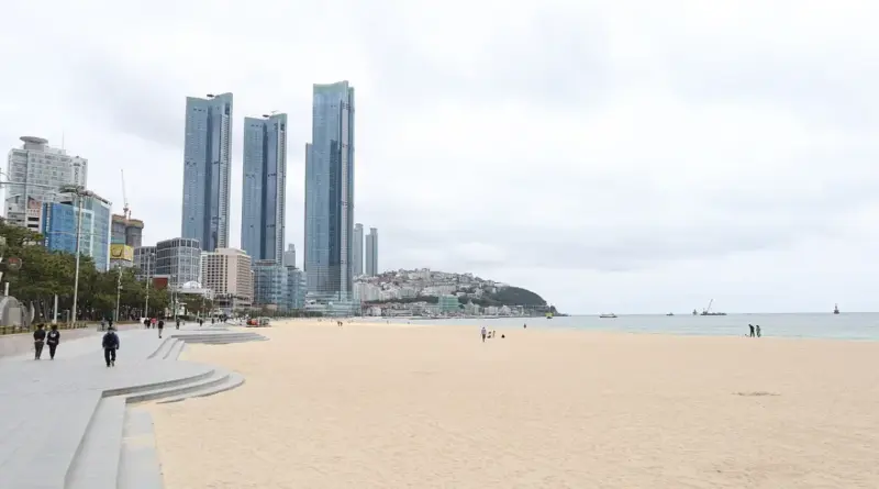 Haeundae Beach 20200522 005