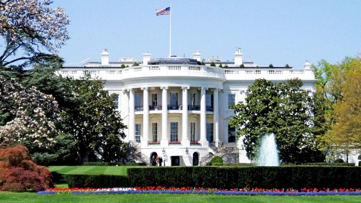 Білий дім — резиденція президента США у Вашингтоні