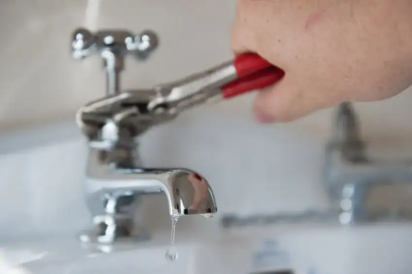 Bathroom-Faucet-Repair