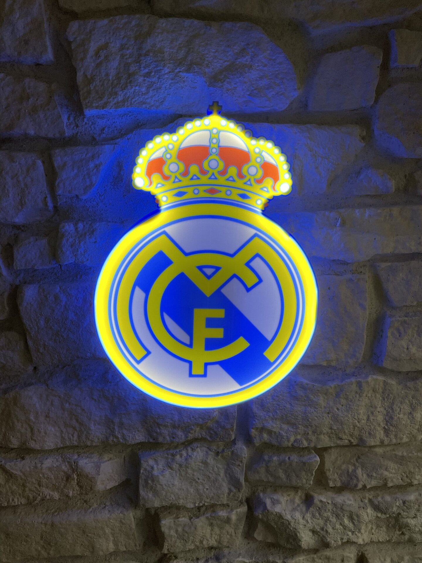 Real Madrid LED-Lampe Wanddeko mit Logo – Fan Geschenk – Bild 5