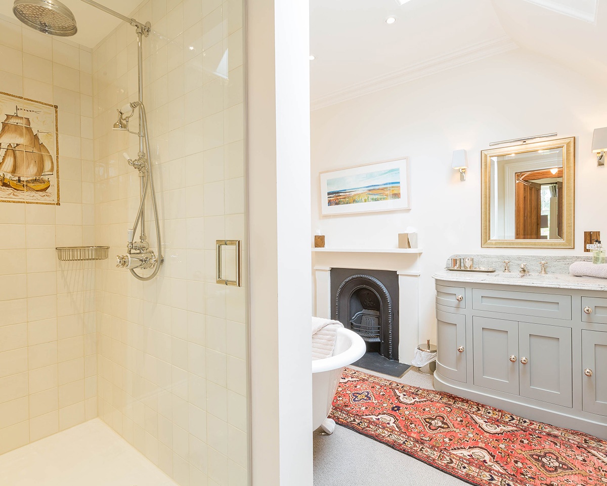 Bathroom of self-catering vacation home in Scotland Bathroom of self-catering vacation home in Scotland
