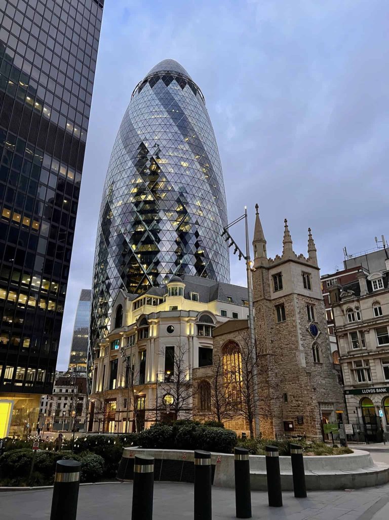 London Weekender: How to Spend an Overnight Layover in England’s Capital