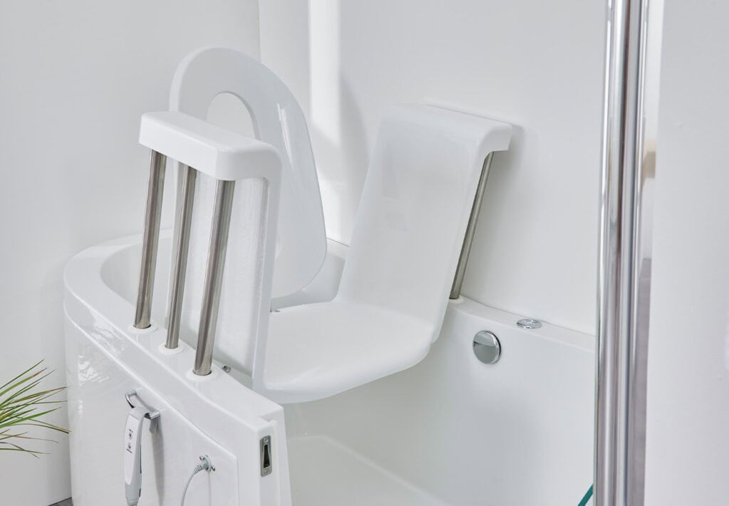 Seat set at its highest point ready to softly and safely lower person into bath