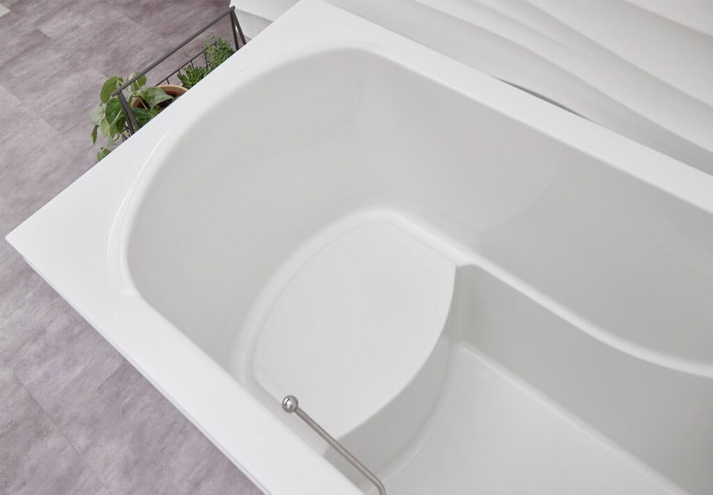 Aerial view Walk in bath Milano's (Georgia) built in seat