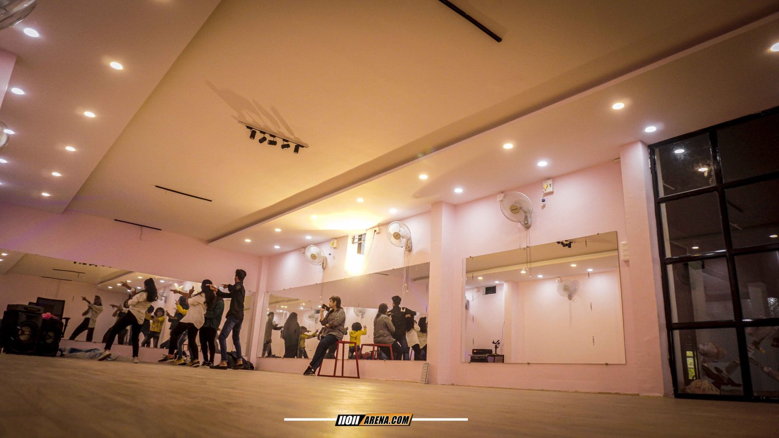 Llollarena Studios, Bhopal