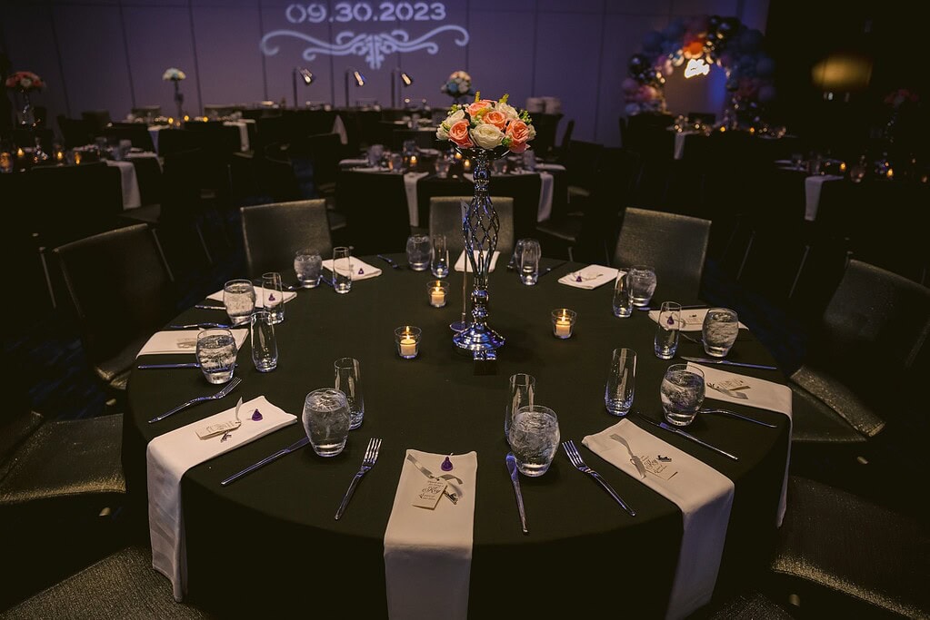 W Seattle hotel Seattle wedding photographer72