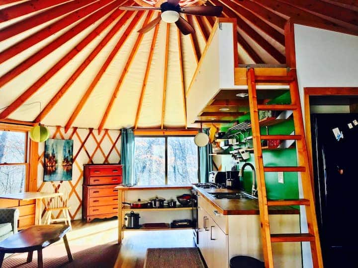 Yurt