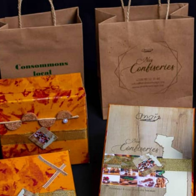 Lomnava marketplace mode beauté high-tech billetterie.