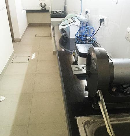 High-tech dental equipment at Ludhiana Dental Centre for advanced dental treatments and patient care.