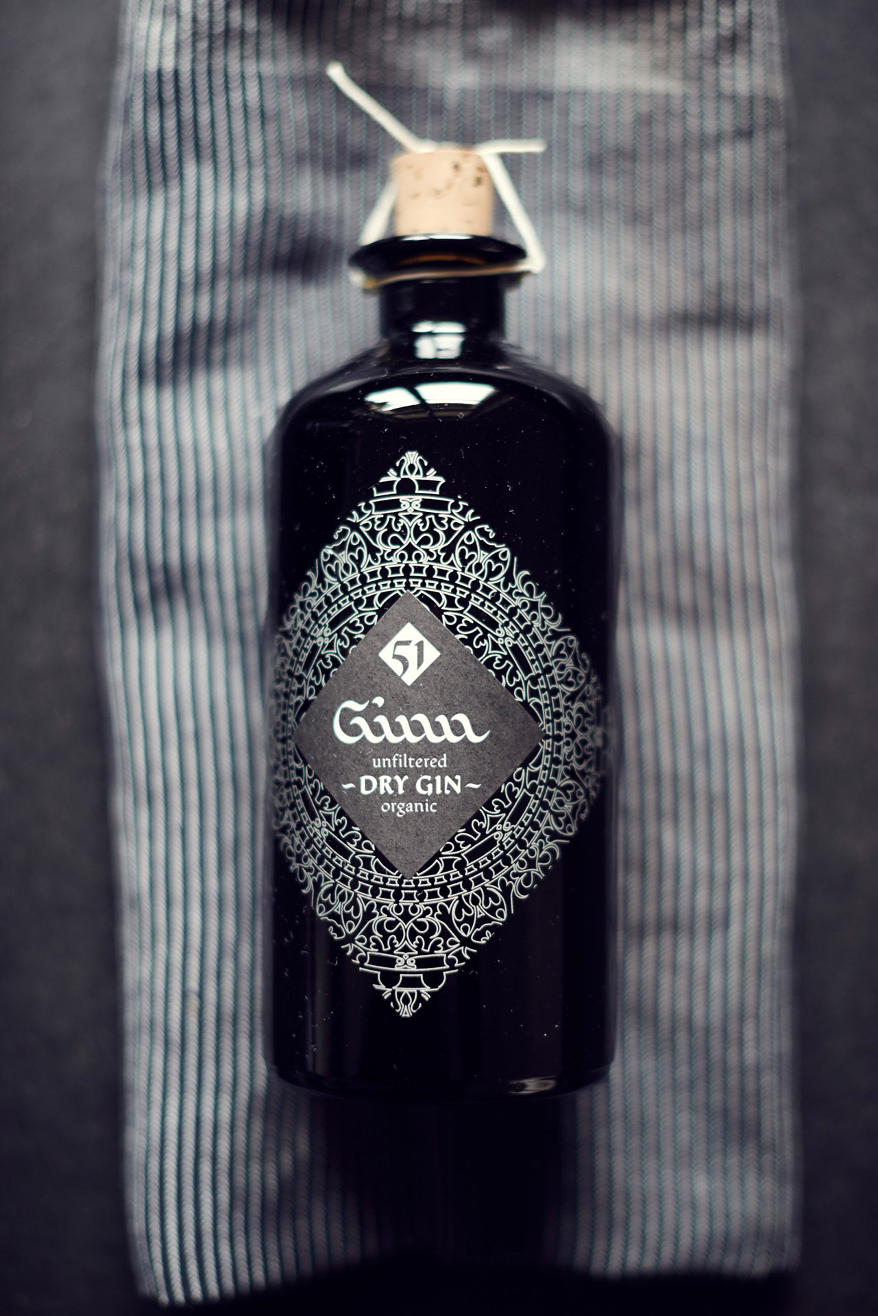 lukaslienhard_food_fotograf_zuerich_organic_distillery_christine_brugger-4