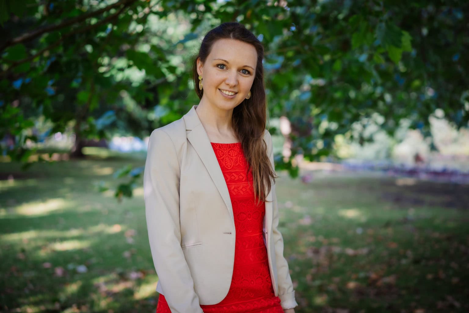 Jennifer Scurfield, a coach, in a professional brand portrait with natural light in London.