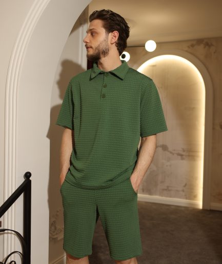 Green Square-Pattern Outfit