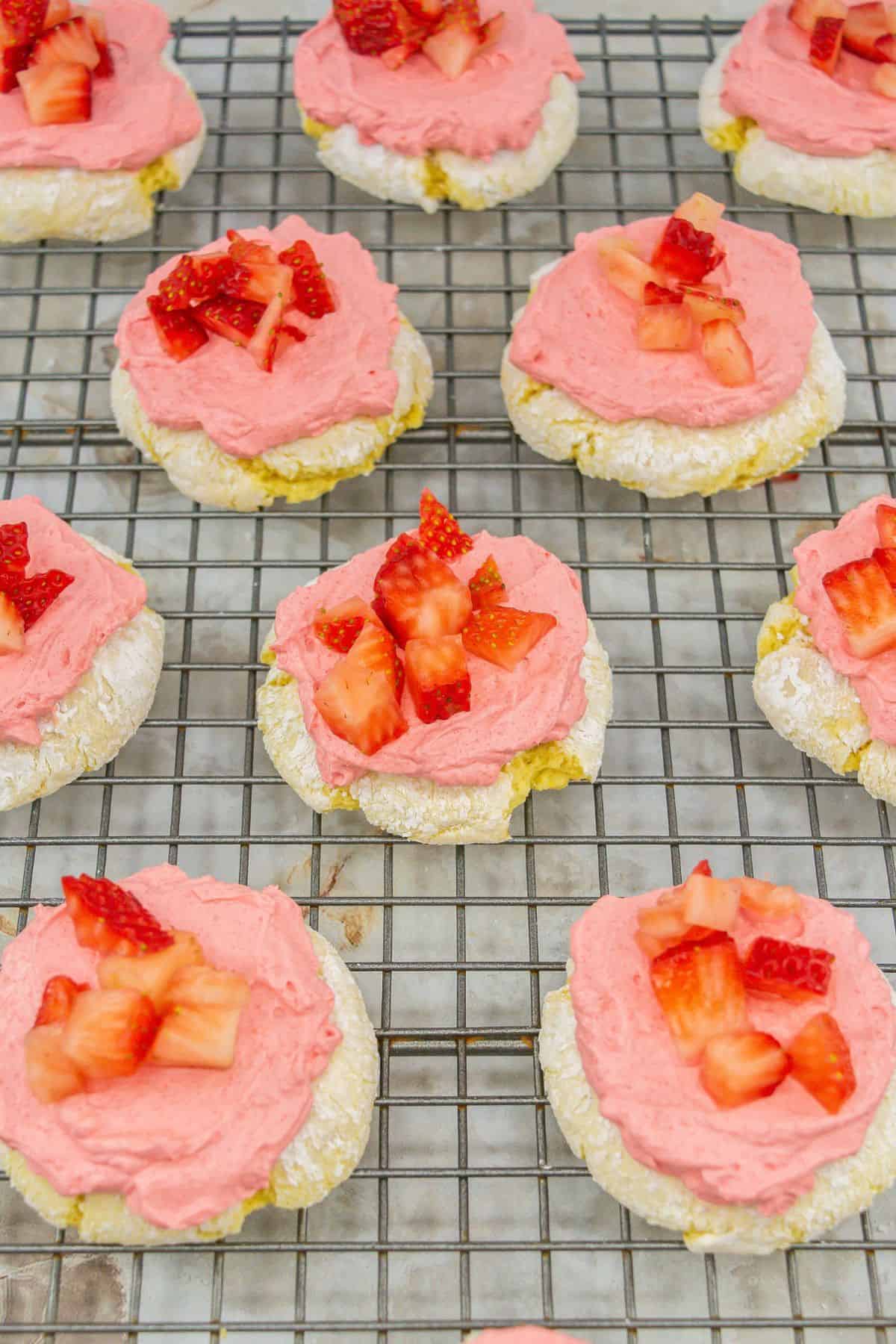 strawberry lemonade cookies after decorating with fresh strawberries