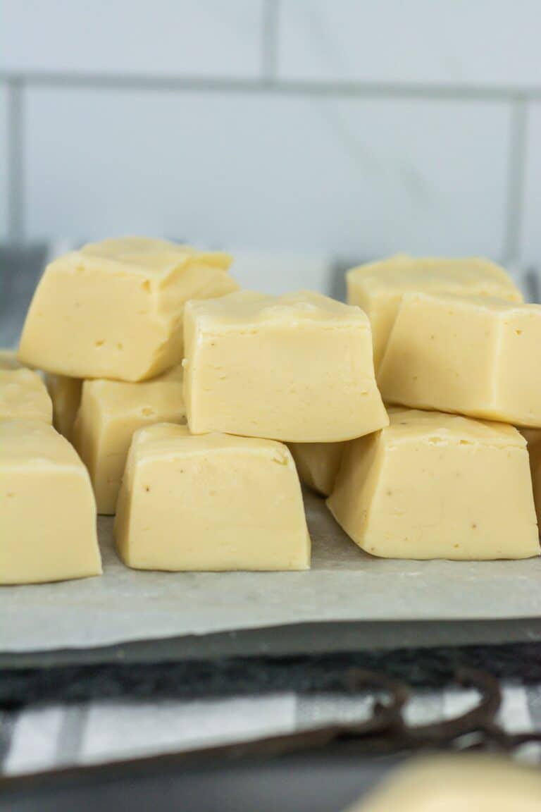 3 ingredient Vanilla Fudge