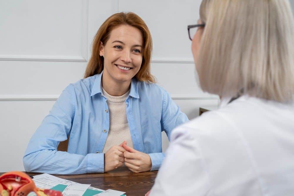 Consultation for liposuction in Albania