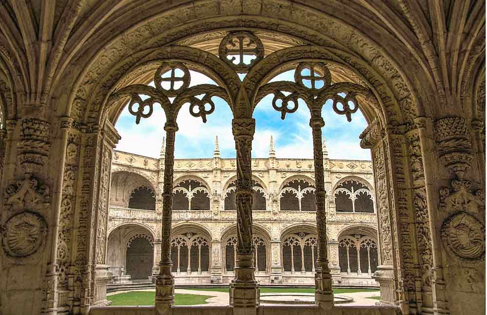 The Best 2 Days in Lisbon Itinerary: How to Spend Two Days in Lisbon, Portugal 13