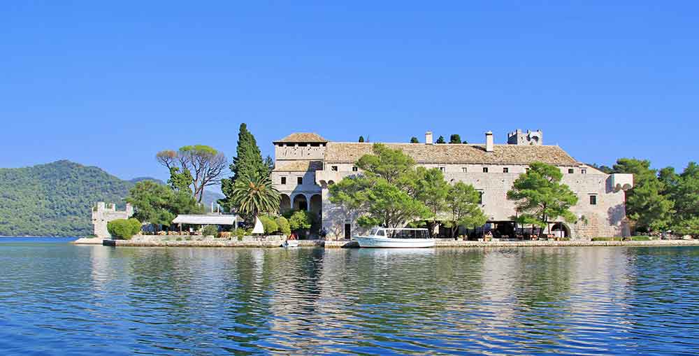 Best Croatia Bucket List: 27 Top Things To Do In Croatia 5