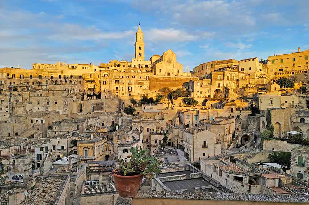 The Ultimate Italian Bucket List | 40+ Incredible Experiences in Italy 31