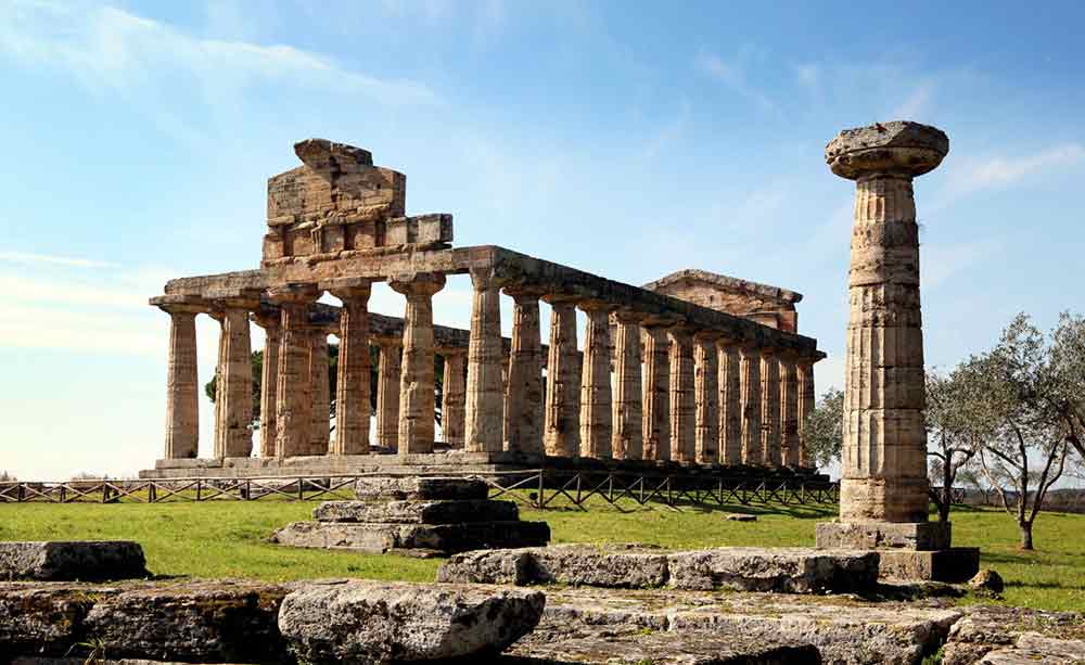 The Ultimate Italian Bucket List | 40+ Incredible Experiences in Italy 32