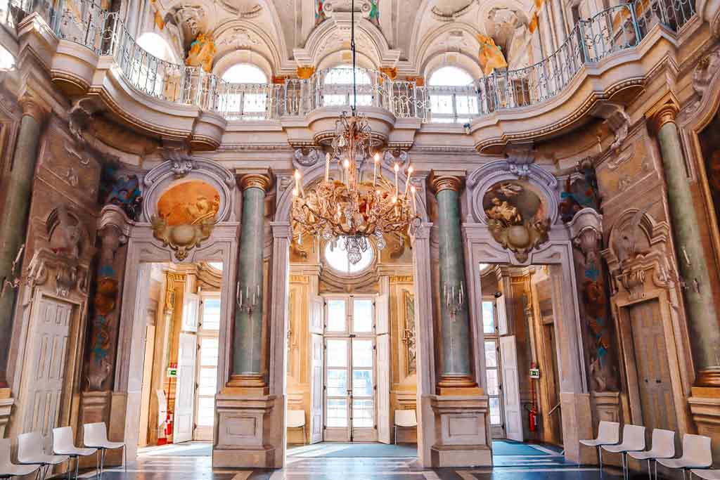 The Ultimate Italian Bucket List | 40+ Incredible Experiences in Italy 16