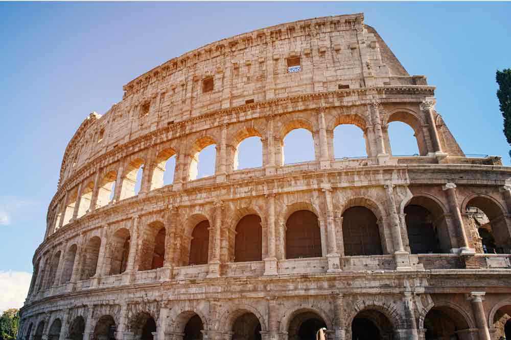 Planning a trip to Italy, make sure these things are on your Italian bucket list. Discover 40+ incredible experiences in Italy [inc Italy bucket list downloadable]