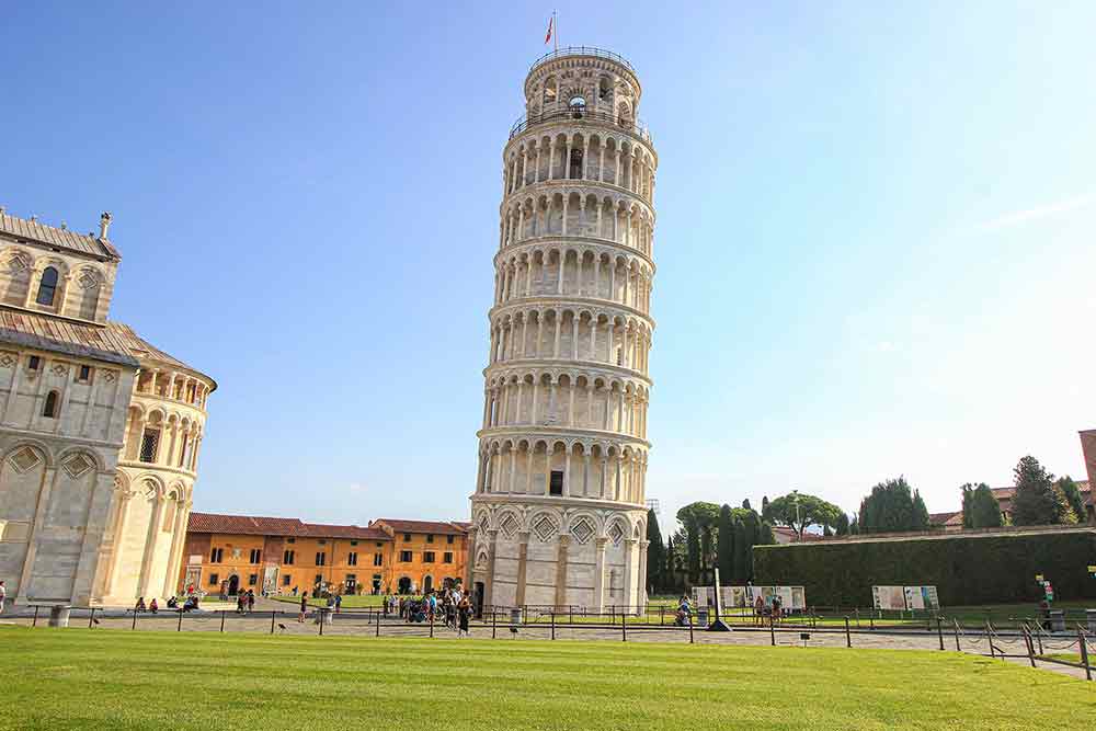 The Ultimate Italian Bucket List | 40+ Incredible Experiences in Italy 6