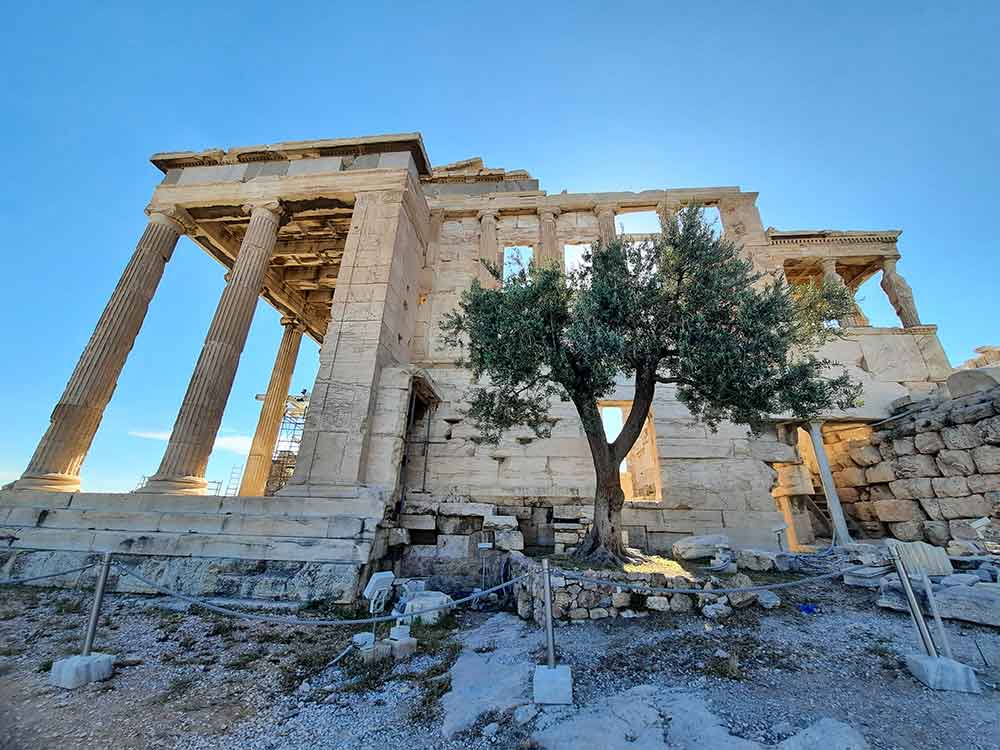 30 World's Best Ancient Ruins to See Once in Your Life 1