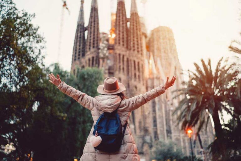 Barcelona Bucket List: 32 Best Things to Do in Barcelona, Spain