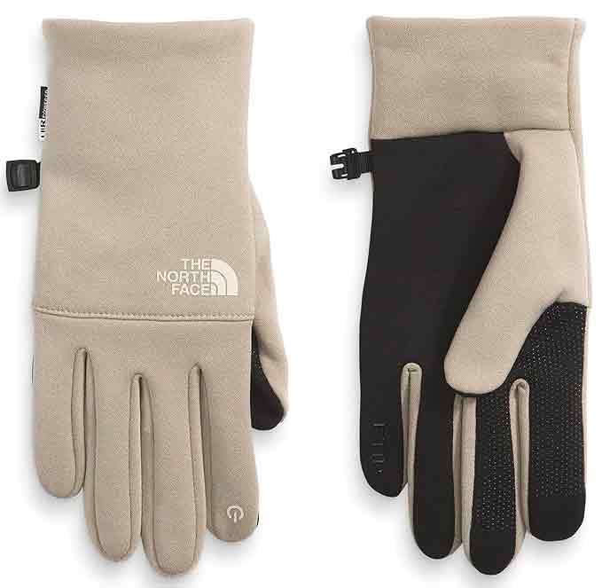 Best Packing for Winter in Europe Guide: Hand Luggage Only Packing List for Winter in Europe 6 The North Face eTip Recycled Gloves