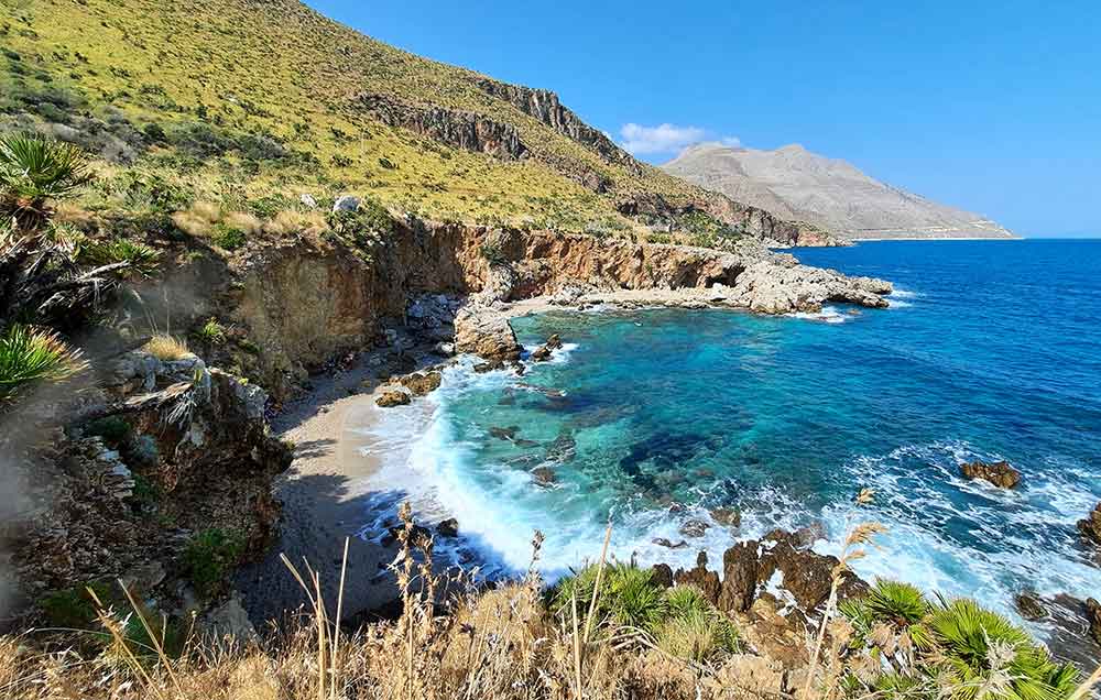 Where Is Sicily Located? And Is Sicily a Country? 1