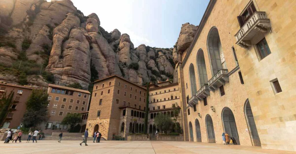 Best Montserrat Tour from Barcelona (With Tapas + Winery Visit) 1