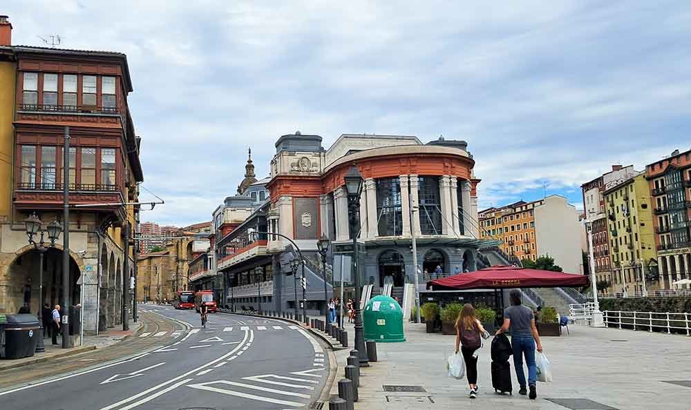 Outside Ribera Market in the early morning