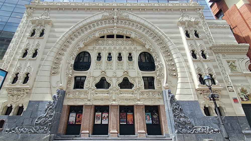The ornate facade of Teatro Campos Elíseos Antzokia in art deco style.