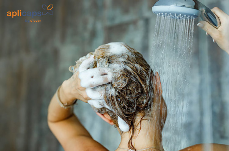 Tư thế gọi đầu cho bà bầu đứng thẳng