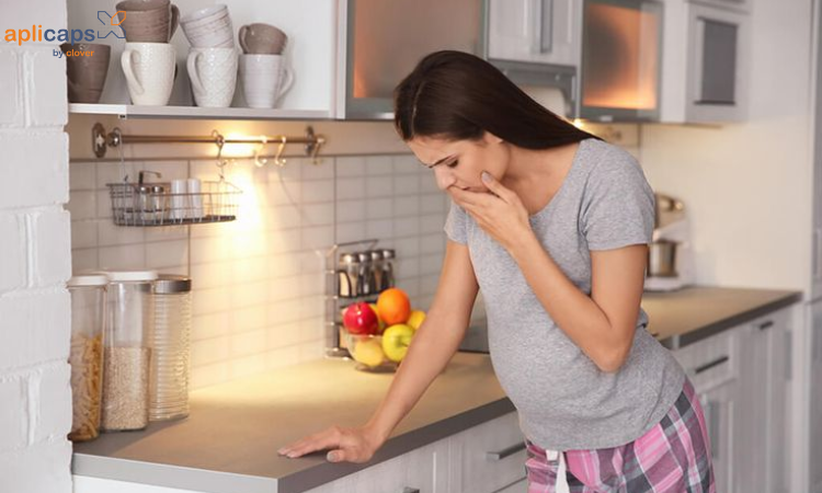 Mẹ bầu nôn nhiều vào buổi sáng dễ mang thai con gái