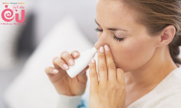 Mẹ bầu cần tham khảo ý kiến bác sĩ trước khi dùng thuốc để đảm bảo an toàn