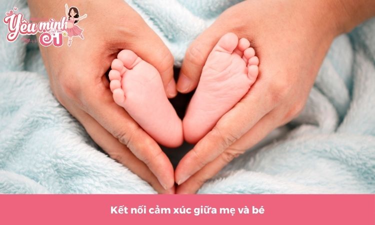 Mẹ khoẻ mạnh mới có thể dễ dàng kết nối cảm xúc với con