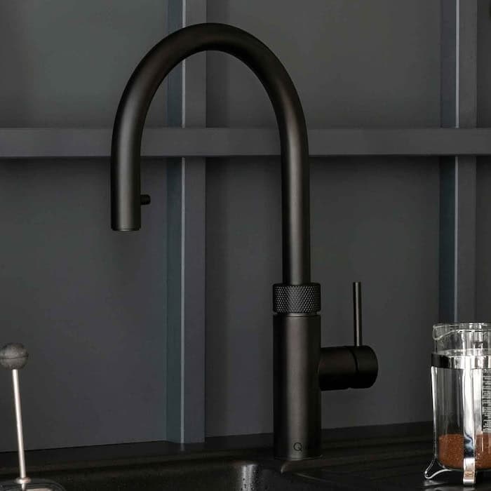 grifo-de-cocina-quooker-flex-color-negro-v2