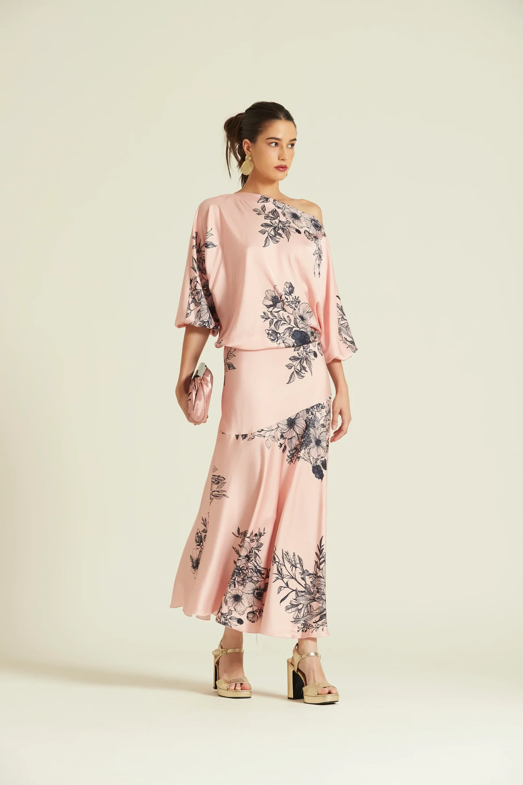 BLUSA GERTE RASO ESTAMPADO - Imagen 4