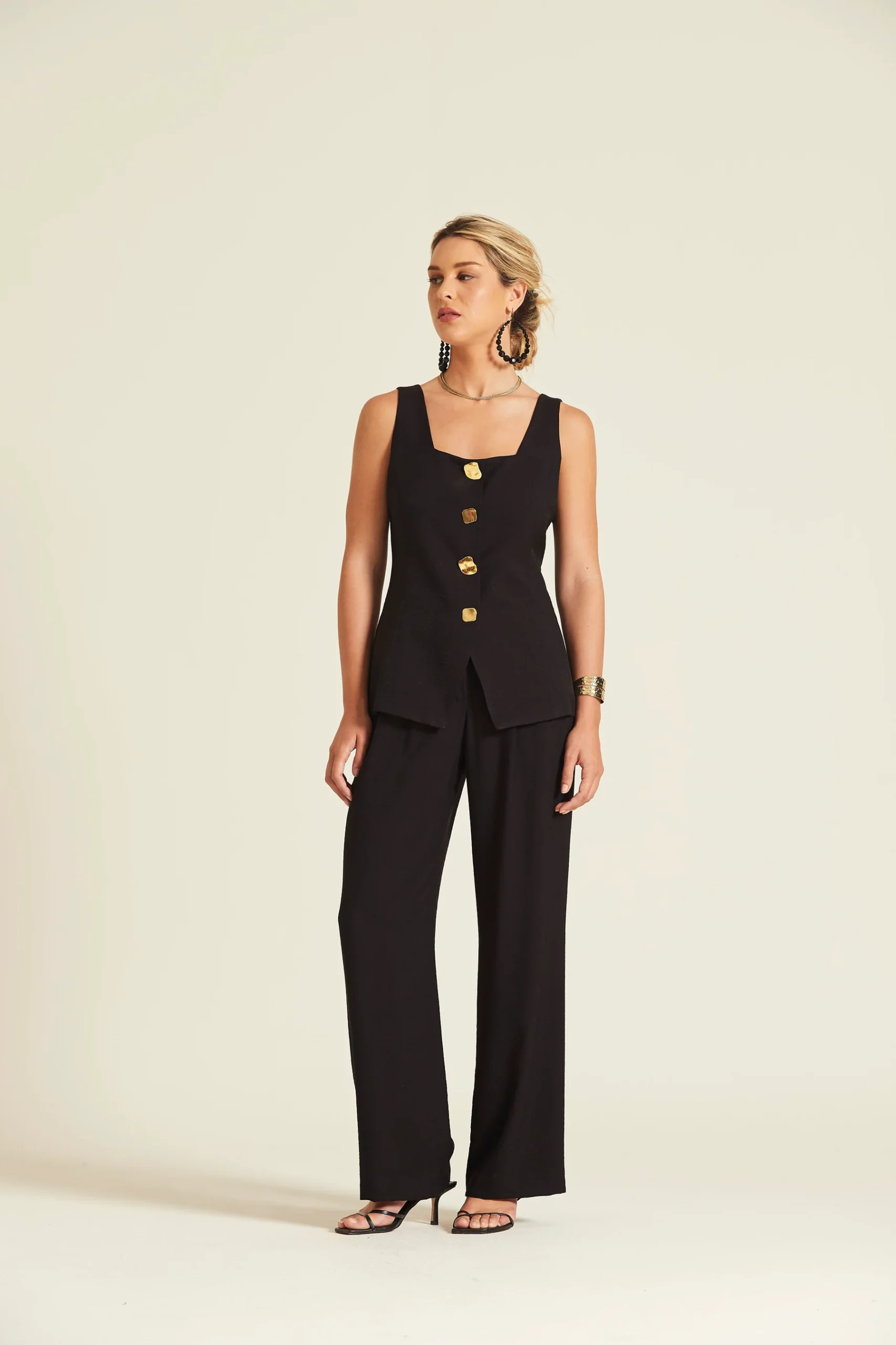 CHALECO RISTA TEJIDO TEXTURA