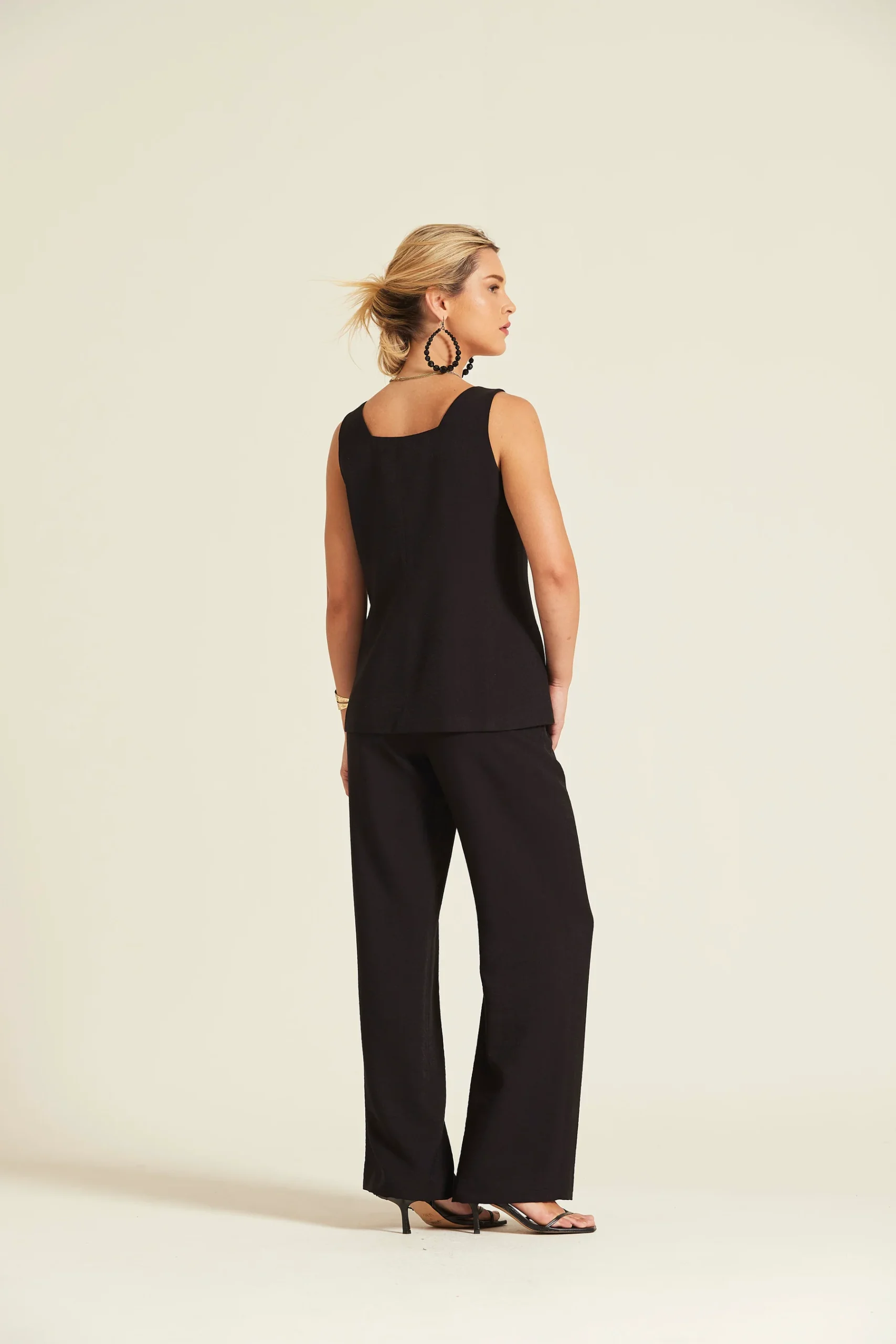 CHALECO RISTA TEJIDO TEXTURA - Imagen 2