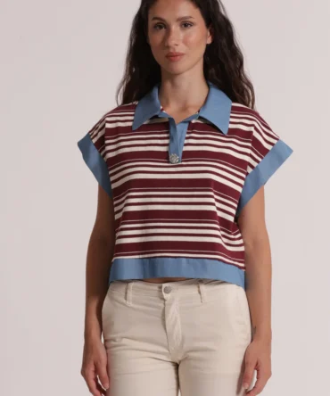 CAMISETA CON CUELLO DE RAYAS E INSERCIONES DE DENIM